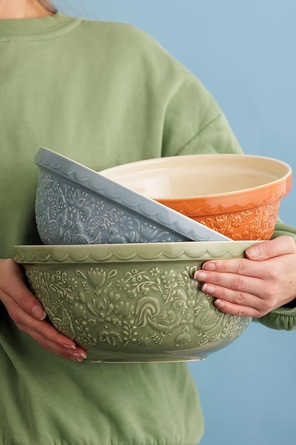 Mason Cash Home to Roost Mixing Bowl | 24cm Earthenware Bowl with Embossed Hen & Cockerel Design | Classic Bakeware for Dough, Pastry & Cake Mixing | Dishwasher & Freezer Safe