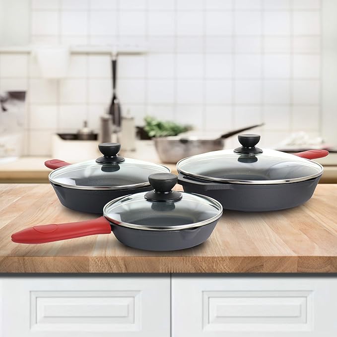 MegaChef Pre-Seasoned 9 Piece Cast Iron Skillet Set