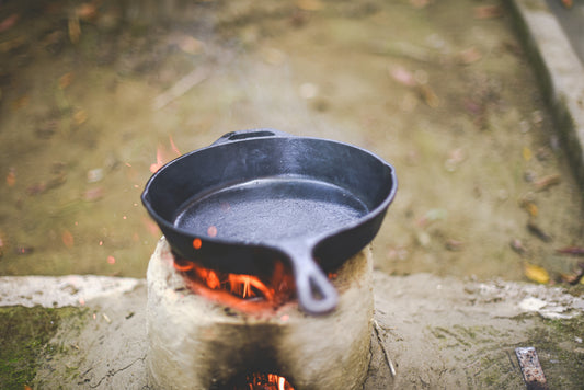 [KITCHMENT] The "Coarse Salt Cast Iron Scrub": How to clean stuck-on food from cast iron pans without stripping the hard-earned seasoning
