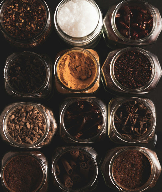 [KITCHMENT] The "Rice Grain Desiccant": How to keep salt and pepper shakers from clumping in high humidity