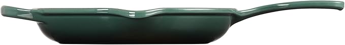 Le Creuset Signature Cast Iron Signature Iron Handle Skillet, 9", Artichaut