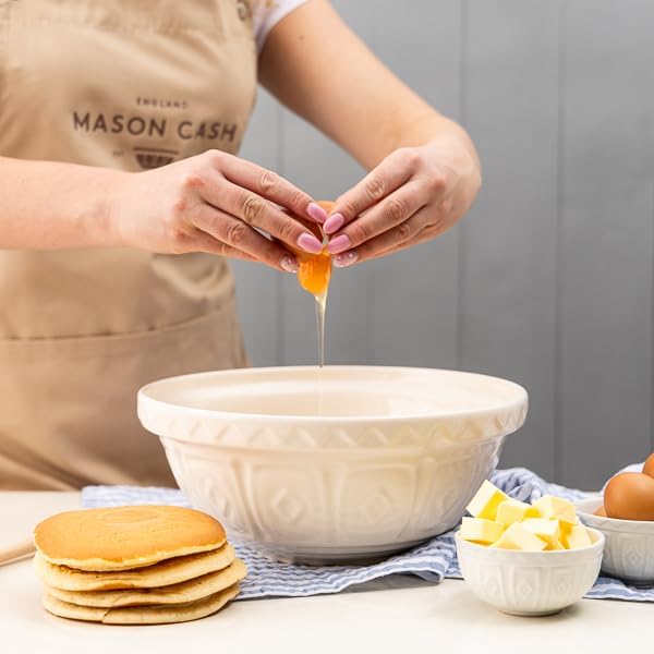 Mason Cash Color Mix S18 (2.85 Qt) Mixing Bowl | Cream