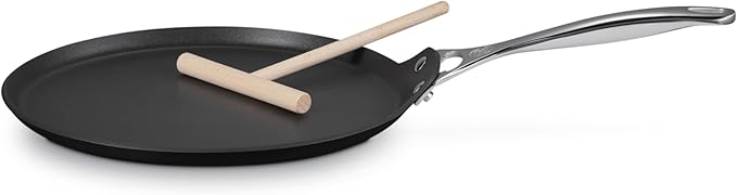 Le Creuset Toughened Nonstick PRO Crepe Pan with Rateau, 11"