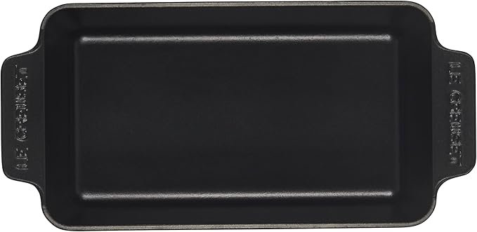 Le Creuset Enameled Cast Iron Signature Loaf Pan, 2qt., Licorice
