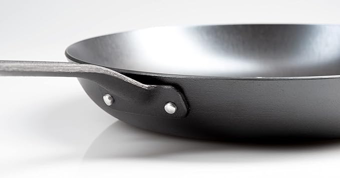 GSI Outdoors Guidecast 12” Frying Pan | Lightweight Cast Iron Frying Pan for Camping, Cabin and Home Kitchen