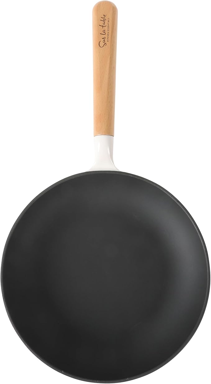 Sur La Table Kitchen Essential Main Canteen 9.5" Pre-Seasoned Cast Iron Skillet w/Wood Handle, Natural Nonstick Lightweight Frying Pan for Searing, Sautéing & Everyday Cooking - Eggshell White