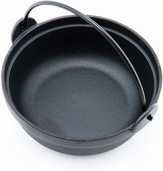Happy Sales HSSN-PHP675, Japanese Design Cast Iron Nabe Sukiyaki Nabemono Personal Size Hot Pot With Wooden Lid, 28 fl.oz.