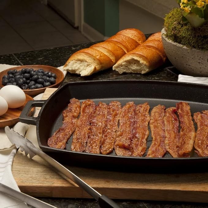 Bayou Classic 7471 Cast Iron Shallow Pan Perfect For Hamburgers Grilled Cheese Sandwiches and Bacon Features Wide Loop Handles