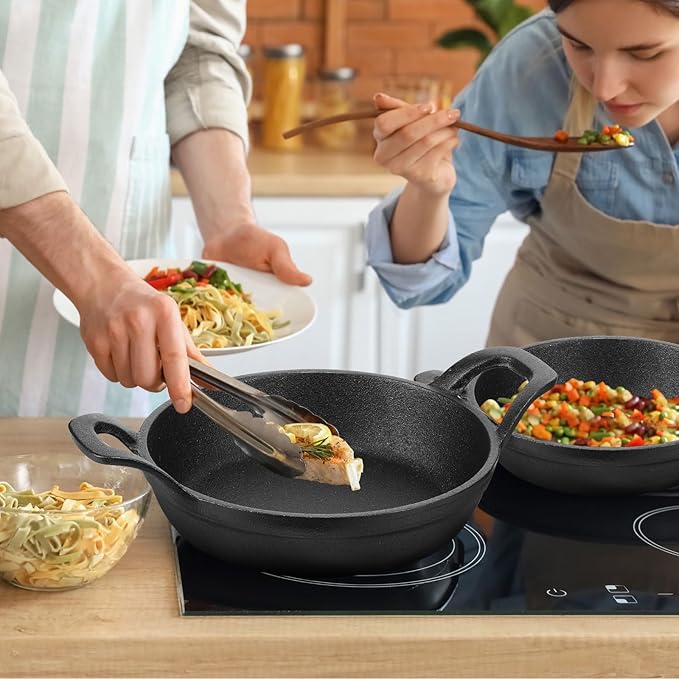 Sliner 4 Sets Mini Cast Iron Skillet Small Cast Iron Plates Skillet with Wooden Base Small Round Pan Fajita Plate Pot for Baking Cooking(7.1 Inches)