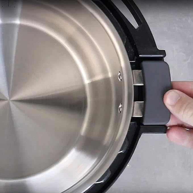 Instant Pot Stainless Steel Inner Cooking Pot with Handles, 6-Qt, Polished Surface, Use with 6-Qt Duo Evo, Pro & ProPlus