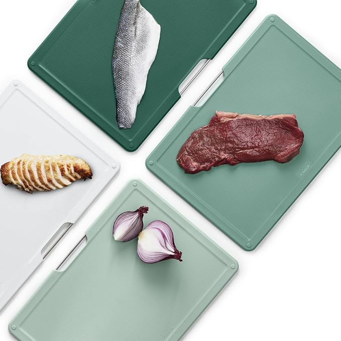 Joseph Joseph Folio 4-Piece Colour coded Cutting Board Set, Slimline case for organized Kitchen storage, Sage Green