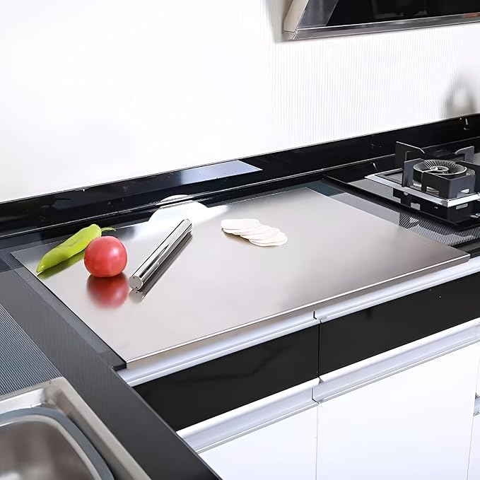 Stainless Steel Cutting Boards for Kitchen, Lipped stainless steel cutting board. Large cutting board suitable for meat, fruits, vegetables, bread, and baking (40 x 30cm / 15.7"L x 11.8"W)