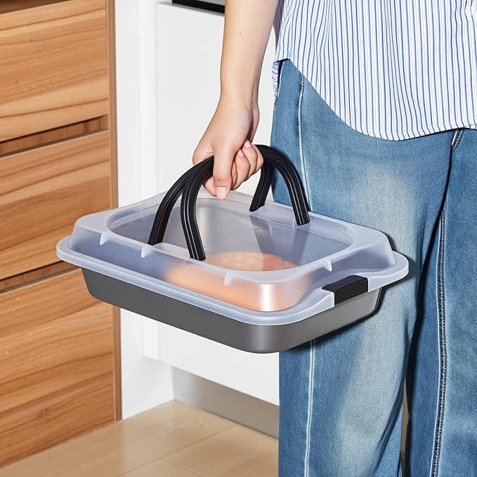 Qinyoung 1 Pcs Cake Baking Pan with Lid and Handle, 9 x 13 Inch Non-stick Rectangle Sheet Cake Pan Carrier for Brownie Roasting Cooking Baking (Black Gray)
