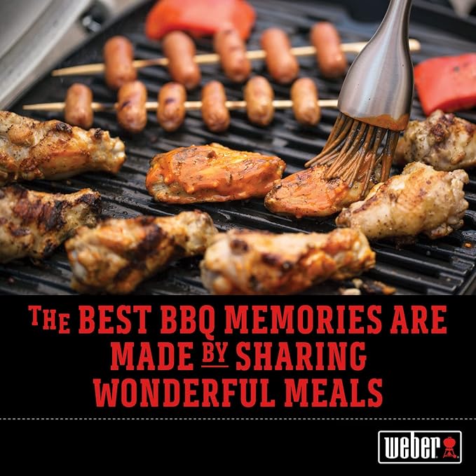 Weber Cutting Board, Brown – Dishwasher‑Safe Cutting Board with Juice Grooves for Grill Prep & Serving