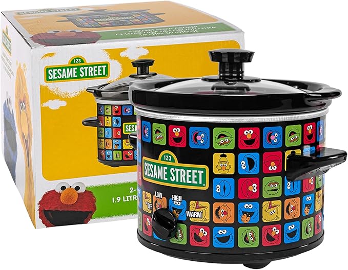 Uncanny Brands Sesame Street 2qt Slow Cooker - Cook With All Your Favorite Sesame Street Characters