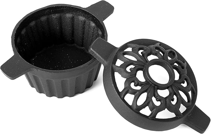 Cast Iron Steamer for Wood Stove Humidifier Woodstove Pot with Hollow Carved Lid, Matte Black Finish, 1.32 Quart Capacity, Indoor Decorative