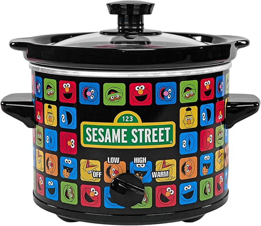 Uncanny Brands Sesame Street 2qt Slow Cooker - Cook With All Your Favorite Sesame Street Characters