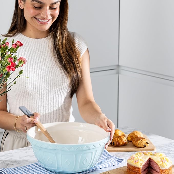 Mason Cash | Color Mix S12 Powder Blue Mixing Bowl - 4.25 Quart
