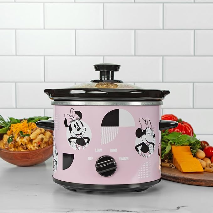 Uncanny Brands Disney Minnie Mouse 2qt Slow Cooker - Small Kitchen Appliance