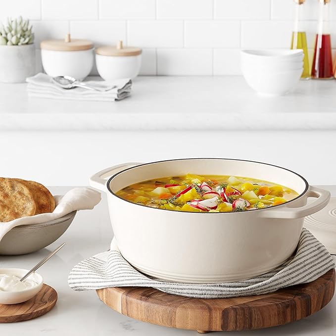 Amazon Basics Enameled Cast Iron Dutch Oven Pot with Lid, Round, Dual Handles, Heavy-Duty, Oven Safe for Stews, Roasting, Baking, 7.3-Quart, Matte White