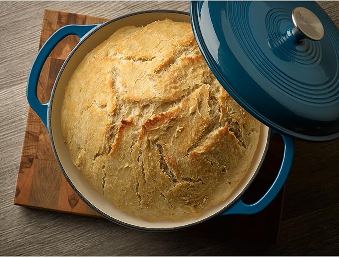 Mercer Culinary Enameled Cast Iron Round Dutch Oven, 6 qt., Turquoise