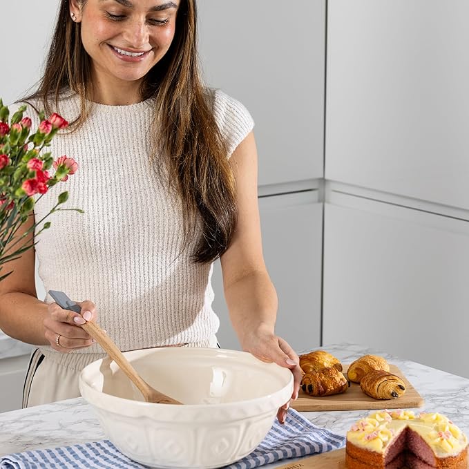 Mason Cash Color Mix S18 (2.85 Qt) Mixing Bowl | Cream