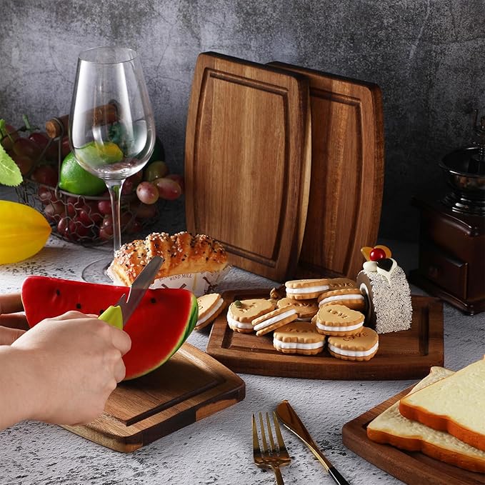 Kigley 20 Pcs Acacia Wood Cutting Boards Bulk for Laser Engraving Wooden Dinner Plates with Groove Chopping Charcuterie Board Carving Tray for Holiday Housewarming Party Gifts (8 x 6 Inch)