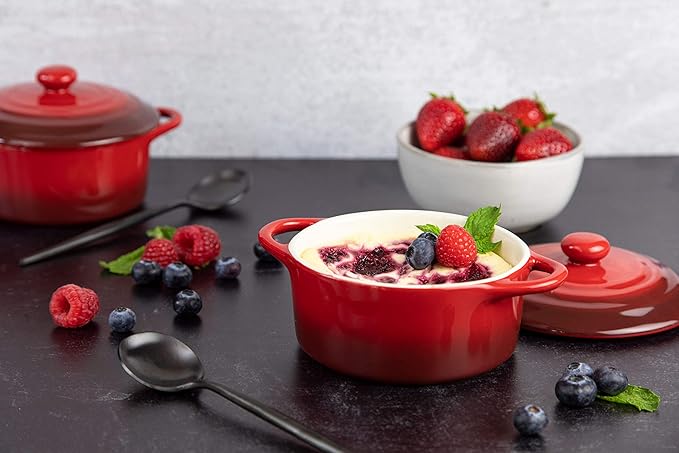 Kook Ceramic Mini Cocotte Set, Small Casserole Dishes with Lids and Handles, Individual Baking Ramekins, Oven safe 500F, Microwave & Dishwasher Safe, Stoneware, 12 oz, Set of 4, (Crimson Ombre)