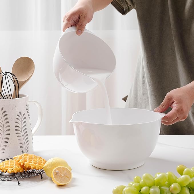 Nesting Mixing Bowls Set, 3 Piece Melamine Bowls Set, 2.5 quart, 3.5 quart, 4.5 quart, Non Slip Base with Easy Pour Spout, Kitchen Cooking and Baking Supplies, White