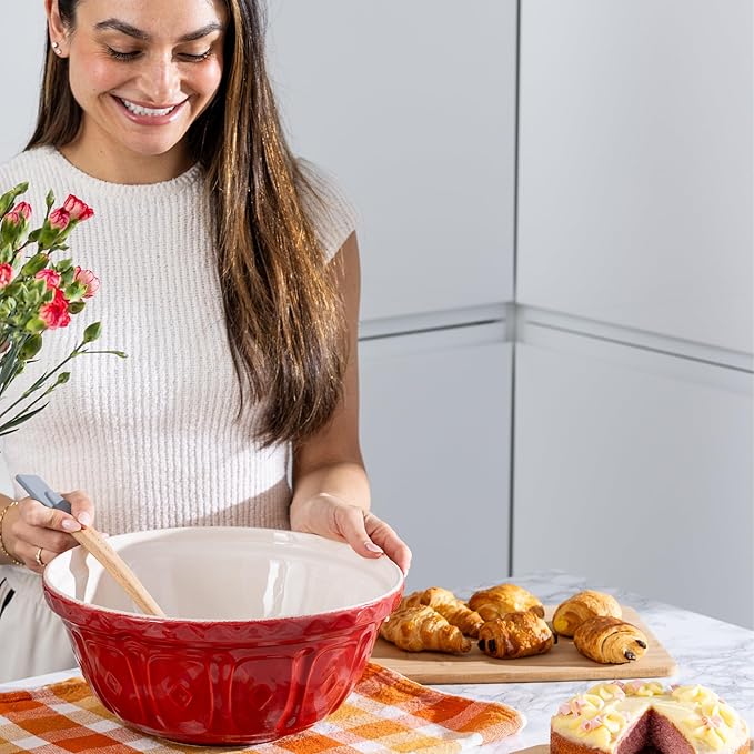 Mason Cash | Color Mix S12 Red Mixing Bowl - 4.25 Quart