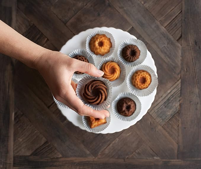 Nordic Ware Bundt Charms, 1.2 Cup, Gold