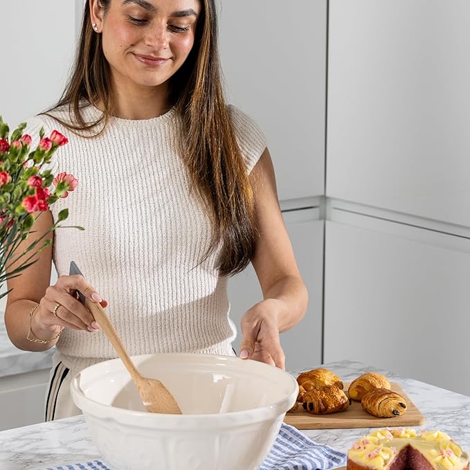 Mason Cash | Color Mix S12 Cream Mixing Bowl - 4.25 Quart