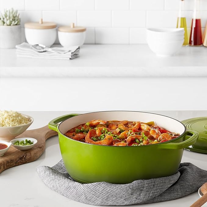 Amazon Basics Enameled Cast Iron Dutch Oven Pot with Lid, Oven Safe, Heavy-Duty, Dual Handles for Baking, Roasting, Stews, Easy to Clean, 7.3-Quart, Green