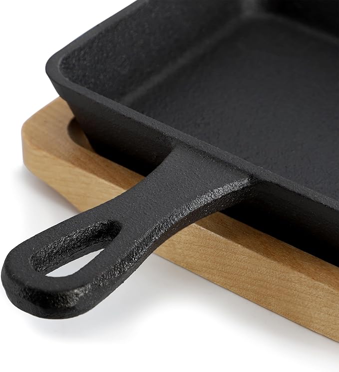Elama MegaChef Cast Iron Mini Fry Pan/Saute Pan with Wood Tray, Cookware, Bakeware, Serveware
