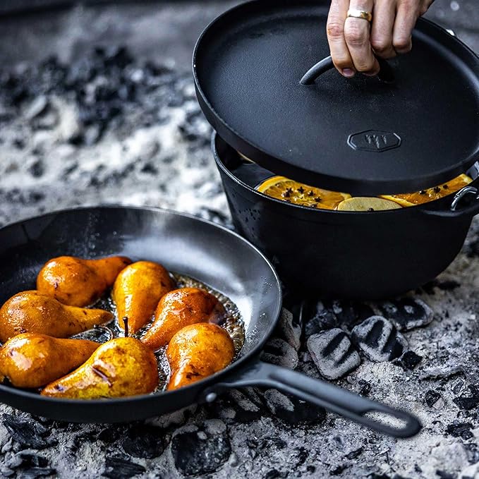 GSI Outdoors Guidecast 8” Frypan I Cast Iron, Lightweight, Gourmet Frying Pan, Camp Cookware