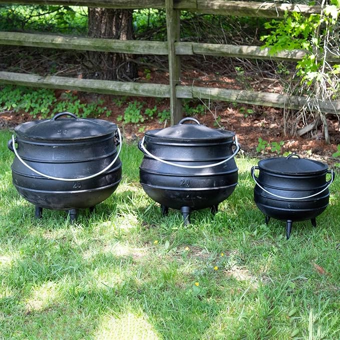 Lehman's Campfire Cooking Kettle Pot - Cast Iron Potje Dutch Oven with 3 Legs and Lid, 19.25 inch, 14.75 Gallon