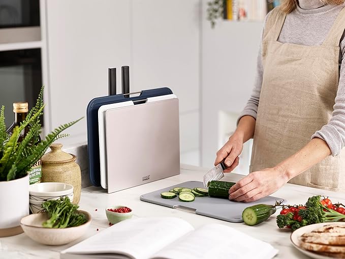 Joseph Joseph Nest 6 Piece Knife and Cutting Board Set, Stainless Steel Kitchen Knives and Color Coded Boards in Compact Storage Stand, Grey