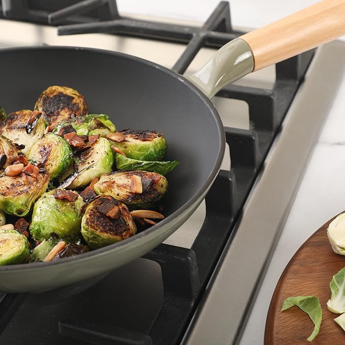 Sur La Table Kitchen Essential Main Canteen 9.5" Pre-Seasoned Cast Iron Skillet w/Wood Handle, Natural Nonstick Lightweight Frying Pan for Searing, Sautéing & Everyday Cooking - Juniper Green