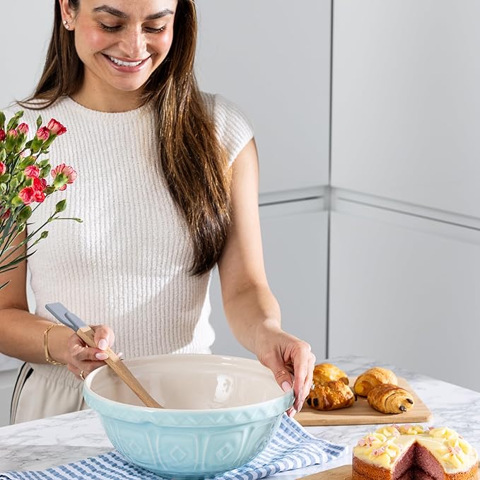 Mason Cash | Color Mix S18 Powder Blue Mixing Bowl - 2.85 Quart