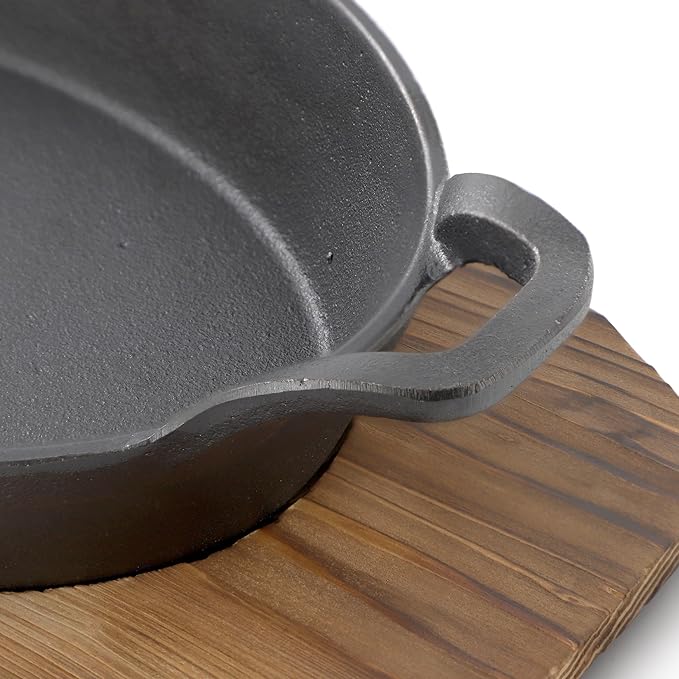 Megachef Cast Iron Mini Oval Pan/Saute Pan with Wood Tray, Cookware, Bakeware, Serveware (4 Piece)