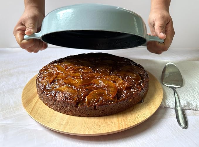 Le Creuset Signature Cast Iron Everyday Pan, 11", Artichaut
