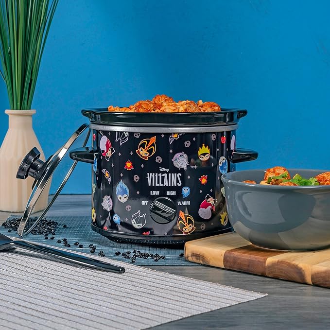 Uncanny Brands Disney Villains 2qt Slow Cooker - Small Kitchen Appliance