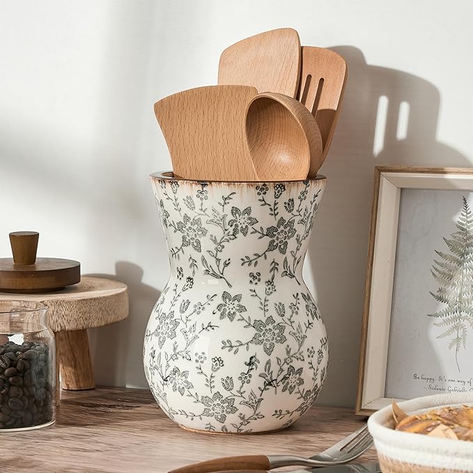 JIEMEI HOME Kitchen Utensil Holder, 7.56" Ceramic Large Rustic Utensil Crock for Countertop, Farmhouse Cooking Tool Organizer, Spatula Holder For Kitchen Decor, Gray Floral