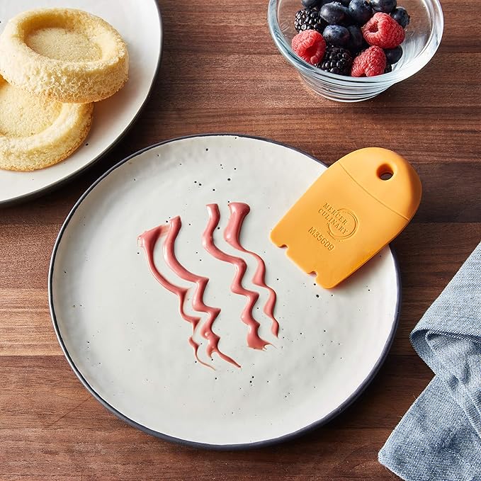 Mercer Culinary Silicone Horseshoe Arch Plating Wedge, 4mm Orange