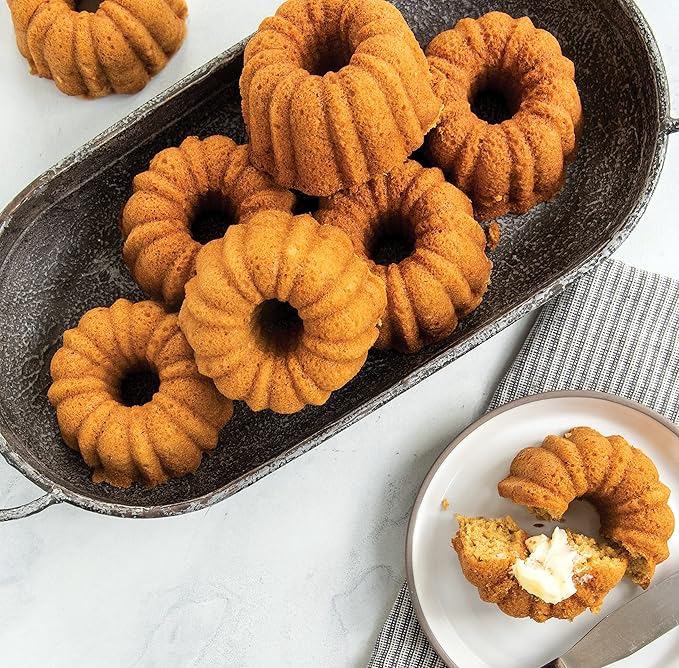 Nordic Ware Platinum Collection Anniversary Bundtlette Pan